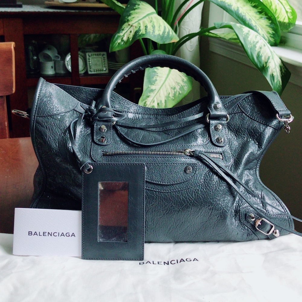 Balenciaga classic city handbag